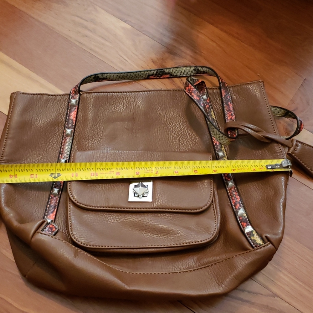 Cute Ruby Rd. Brown Handbag - Picture 6 of 6